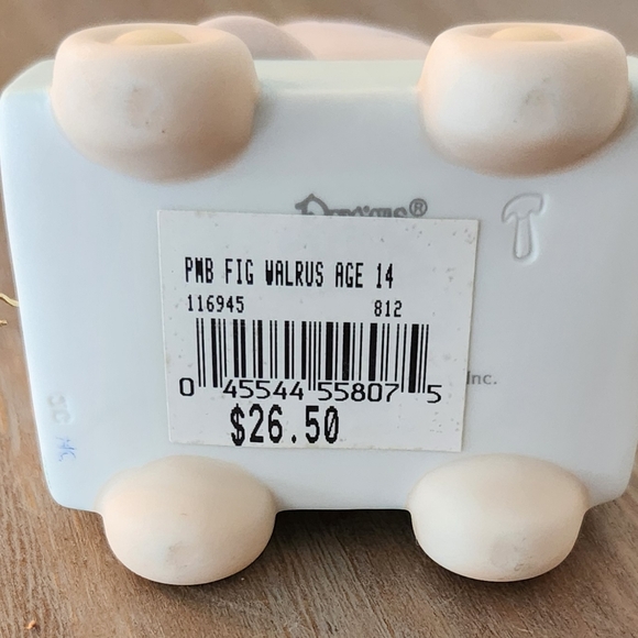 Precious Moments Birthday Series Walrus Age 14 Figurine Excellent - Picture 8 of 16